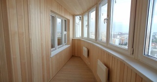 Отделка, остекление, утепление балконов в Шелехове от 212 руб. м/2.